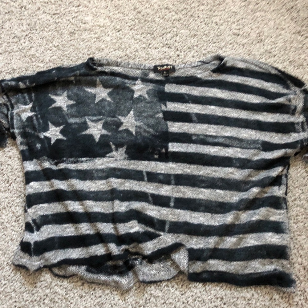 American flag shirt / crop top